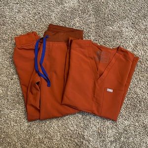 Burnt Orange FIGS SCRUB SET